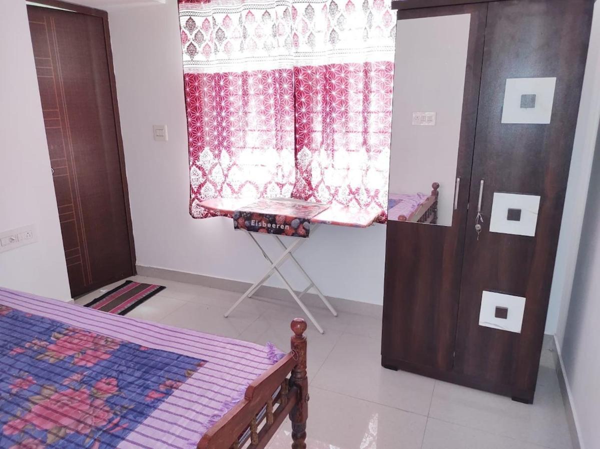 Fully Furnished 3Bhk 2 Floor Villa Angamali Luaran gambar